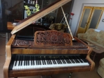 predam-starozitny-klavir-kridlo